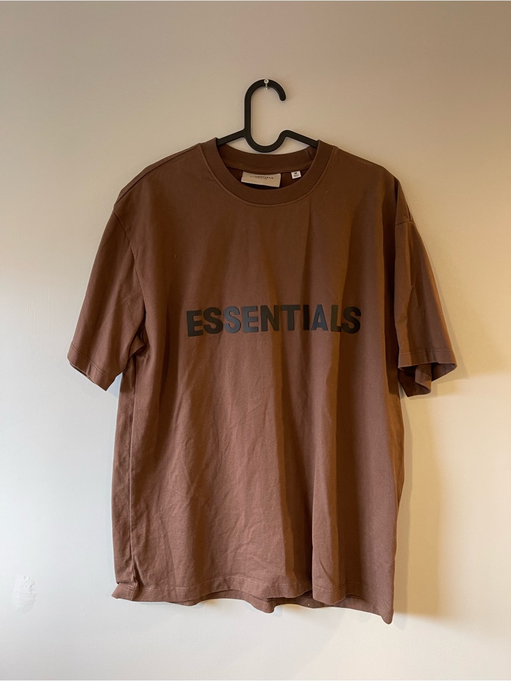Fear of God ESSENTIALS Brown Short-Sleeve Logo Tee